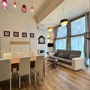 Relais Romagnosi Appartamento